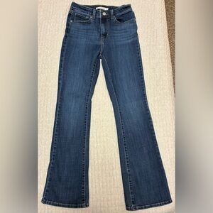 Levi’s 725 High Rise Bootcut 26X30